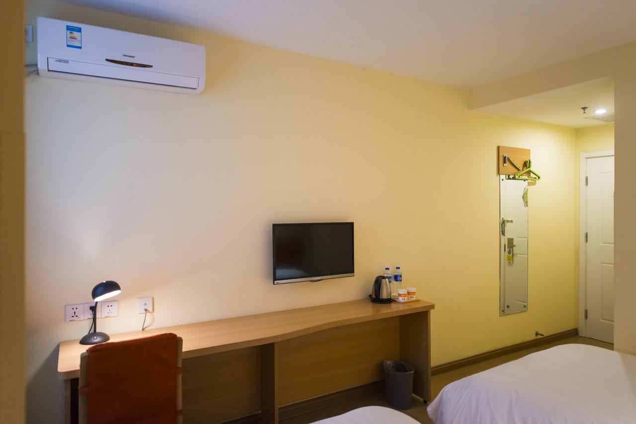 Home Inn Shanghai Hongqiao Terminal Jinshajiang Road Changfeng Exterior foto